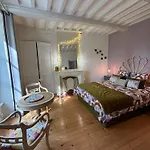 Nathalie לינה וארוחת בוקר 3*