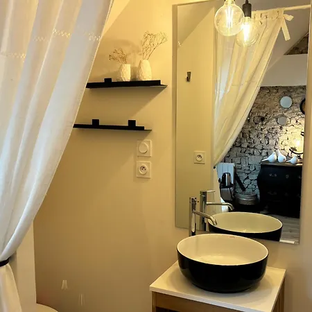 Couette-café Nathalie 3*