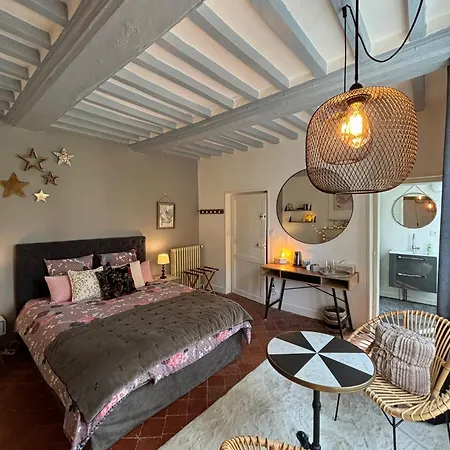 Couette-café Nathalie 3*